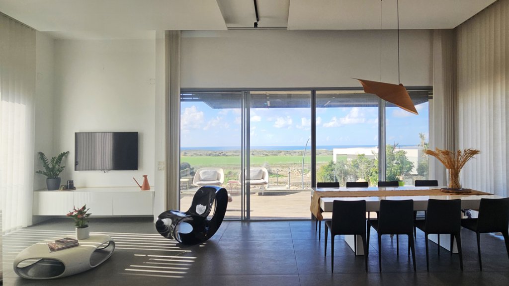 Interior design house near the sea (16)